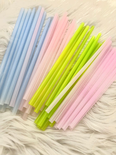 Color changing cold straws